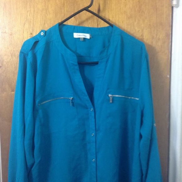 Calvin Klein Shirt - Picture 3 of 4